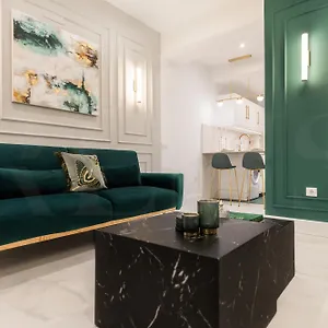 Glamorous Flat In The Heart Of Málaga